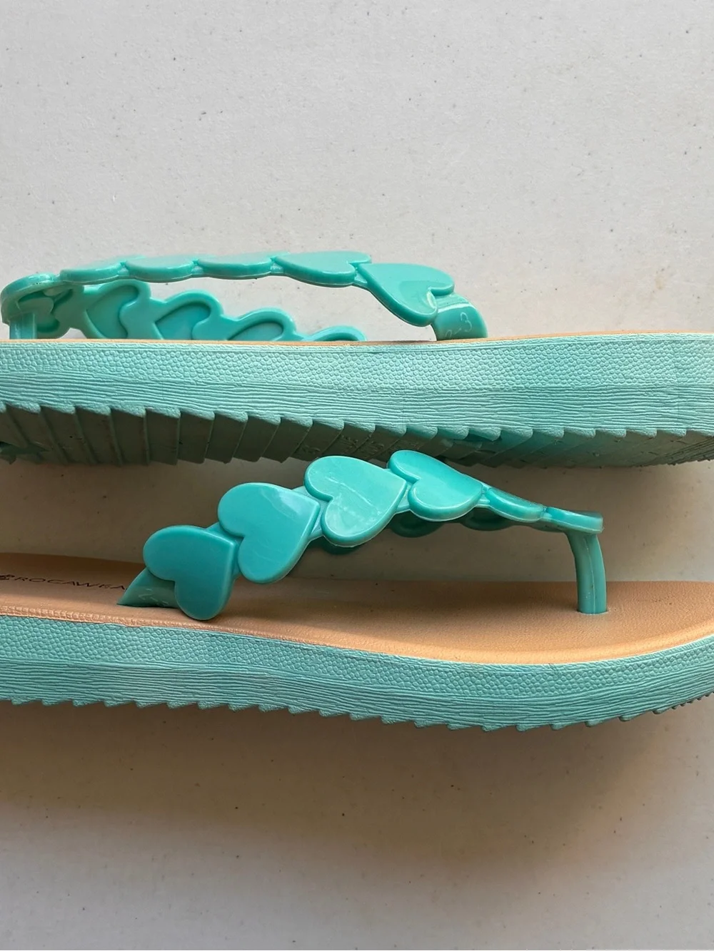 Rocawear Teal Heart-Accent Flip Flops